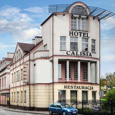 Hotel Calisia Kaliszki エクステリア 写真