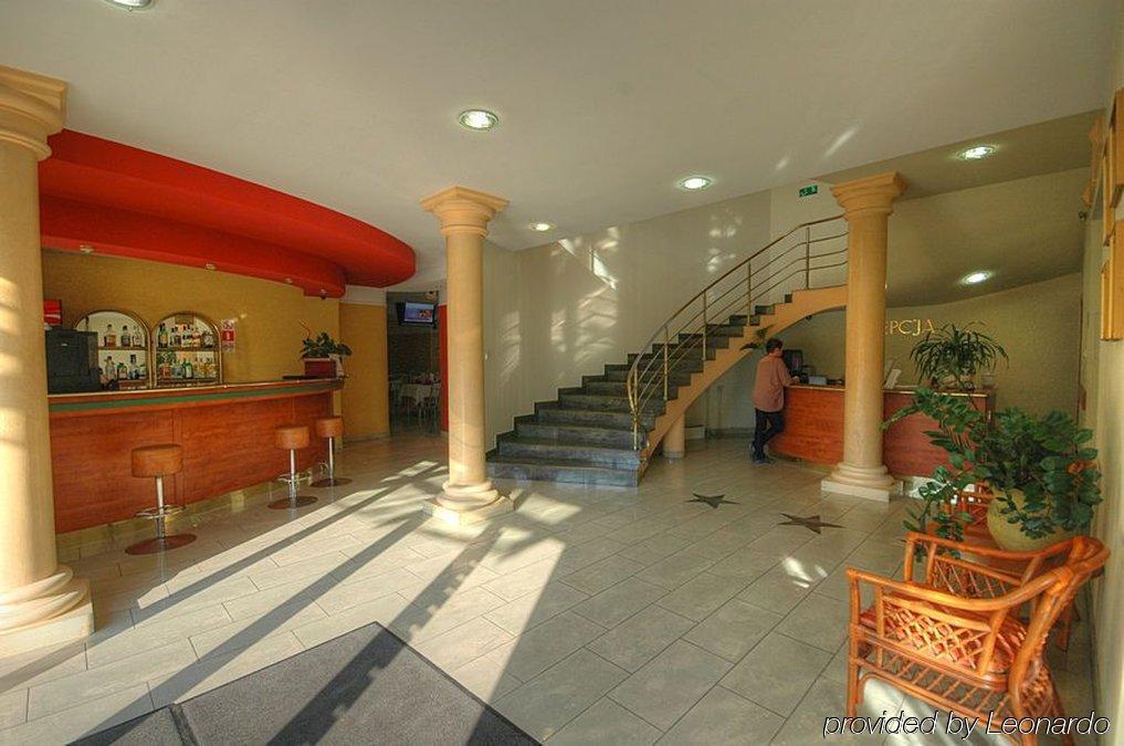 Hotel Calisia Kaliszki インテリア 写真